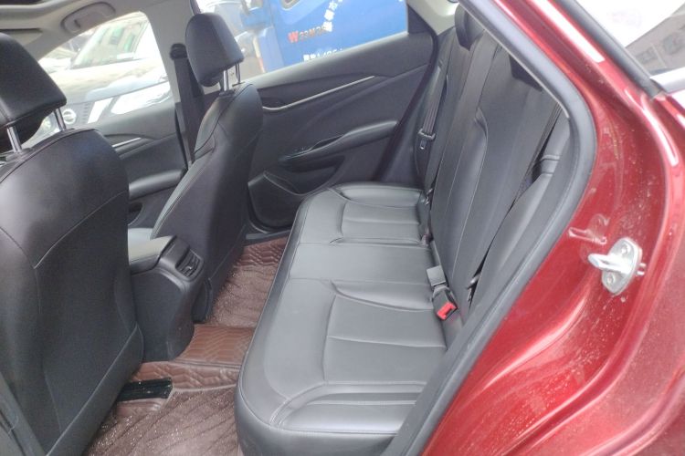 别克 英朗 2021款 改款 典范 1.5L 自动精英型中控内饰7003