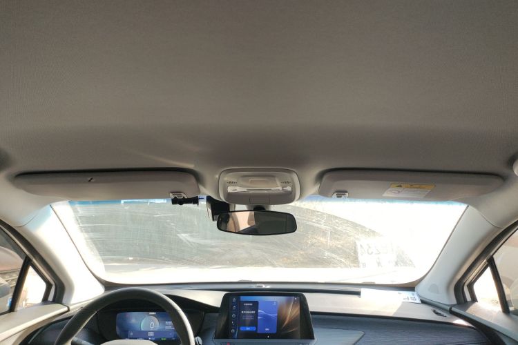 别克 微蓝6 2023款 改款 430km 出行版中控内饰22