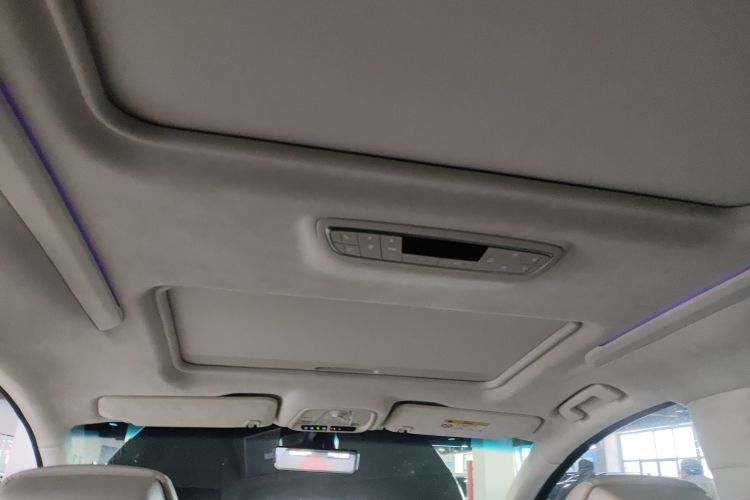 别克GL8 2020款 Avenir艾维亚 七座亲礼版局部细节22