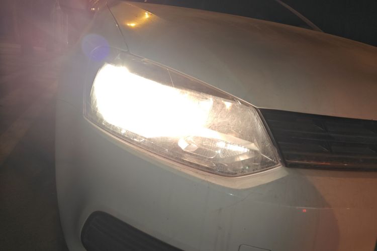 大众 Polo 2016款 1.4L 自动风尚型车身外观8