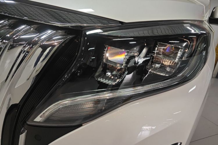 广汽传祺 传祺M8 2021款 领秀系列 390T 尊贵版局部细节36