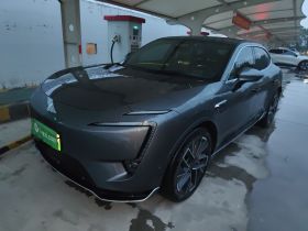 阿维塔11 2024款 580 三激光四驱奢享版