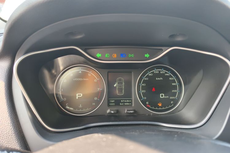 吉利汽车 远景X6 2016款 1.3T CVT豪华型局部细节14