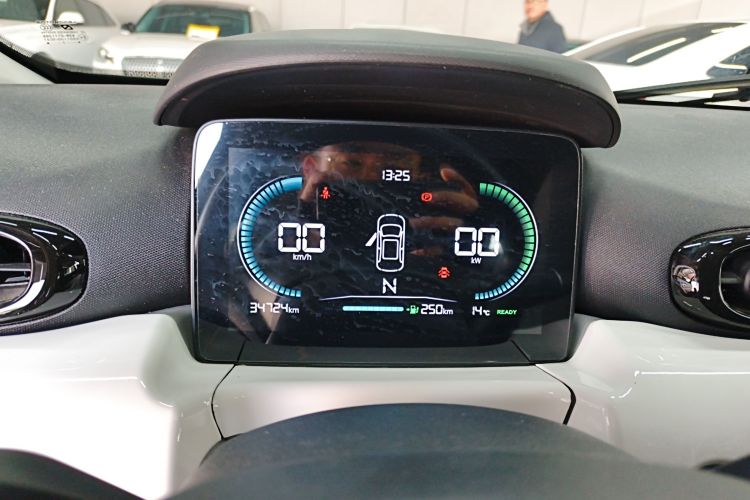 零跑汽车 零跑T03 2022款 玛瑙版中控内饰14