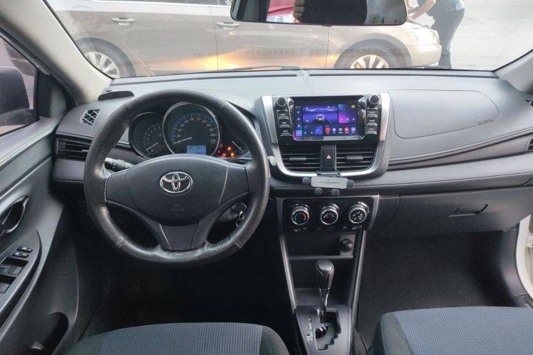 丰田 YARiS L 致炫 2019款 1.5E CVT魅动版 国VI中控内饰7002