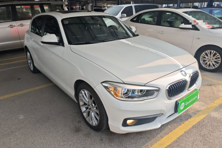 宝马1系(进口) 2015款 120i 领先型车身外观3