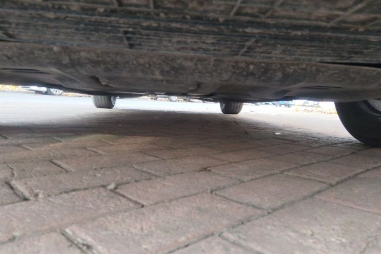 福特 福克斯 2022款 两厢 EcoBoost 180 自动竞速版局部细节9008