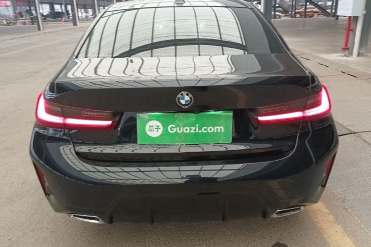 宝马3系 2025款 325i M运动套装车身外观6004