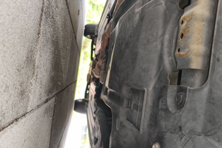 斯巴鲁 傲虎 2010款 2.5i豪华版局部细节9004