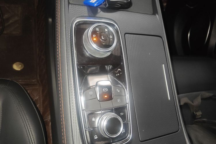 福特 领裕新能源 2025款 尊领型PLUS局部细节18