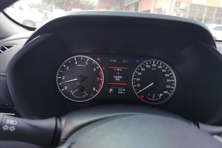 日产 轩逸 2023款 改款 1.6L CVT悦享版中控内饰14