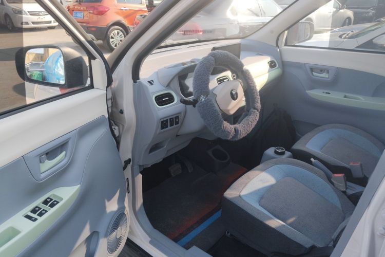 凌宝汽车 凌宝BOX 2022款 李清照Pro版 14.72kWh中控内饰7003