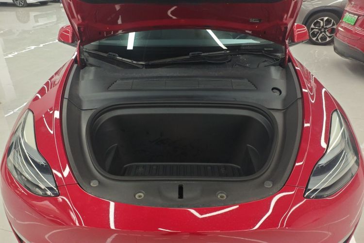 特斯拉 Model Y 2022款 长续航全轮驱动版机舱底盘24