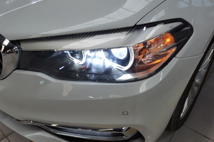 宝马5系 2018款 525Li 豪华套装局部细节36