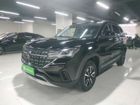 东风风行 风行T5 2022款 盛世款 1.6L 手动筑梦版五座