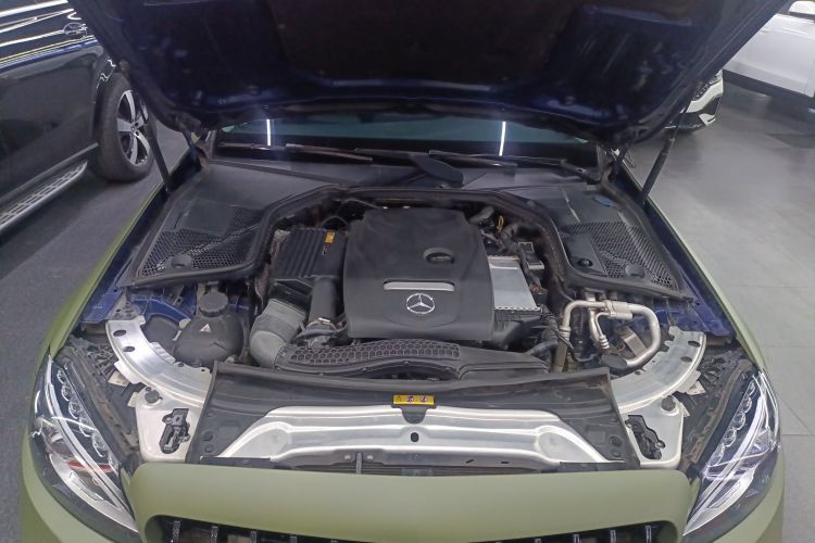 奔驰C级 2017款 改款 C 200 L 运动版机舱底盘24