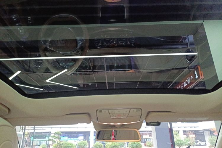 奔驰S级 2016款 S 320 L 商务型局部细节22