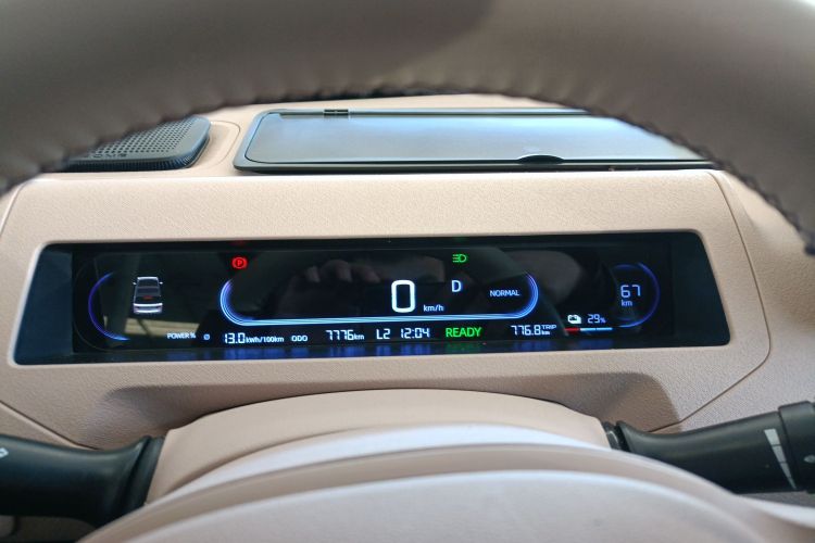 吉利银河 2024款 熊猫mini 200km 耐力熊中控内饰14