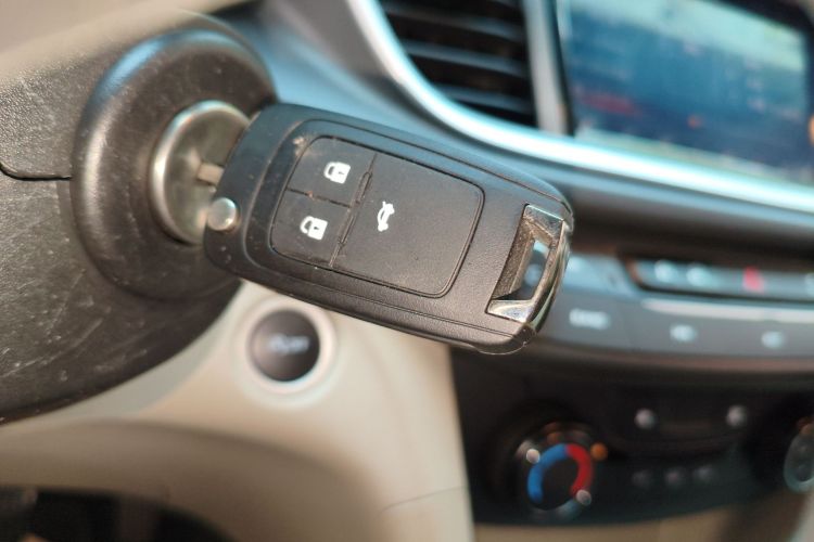 别克 英朗 2019款 15T 双离合进取型 国VI中控内饰7001