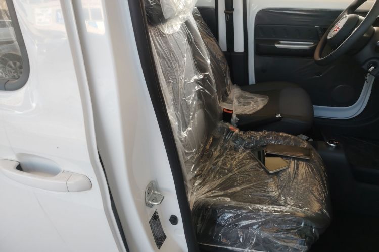 五菱汽车 五菱之光新能源 2025款 201km 标准型局部细节41