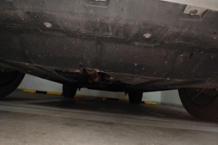 比亚迪 宋PLUS 2020款 1.5T 自动尊贵型局部细节9008