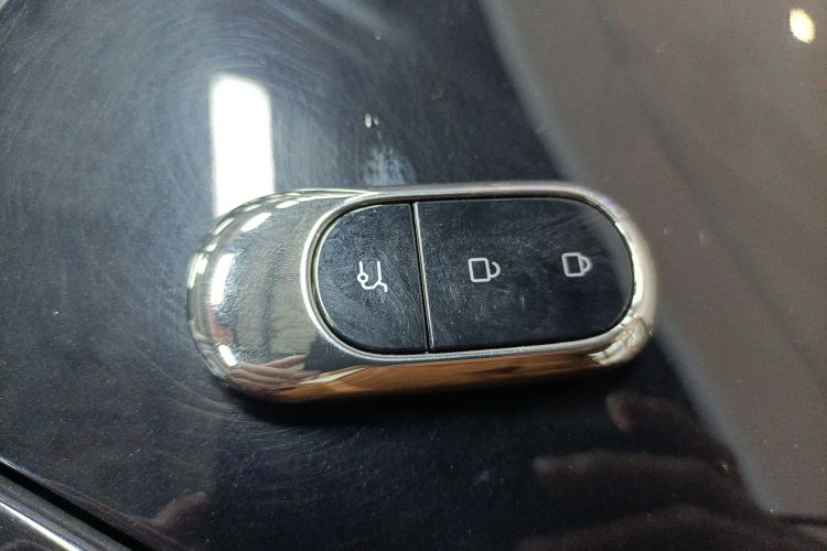 零跑汽车 零跑C11 2023款 增程 180舒享版中控内饰11