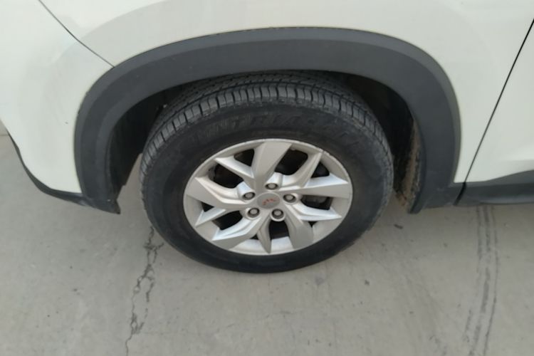 五菱汽车 五菱宏光S3 2019款 1.5L 手动标准型 国VI车身外观6007