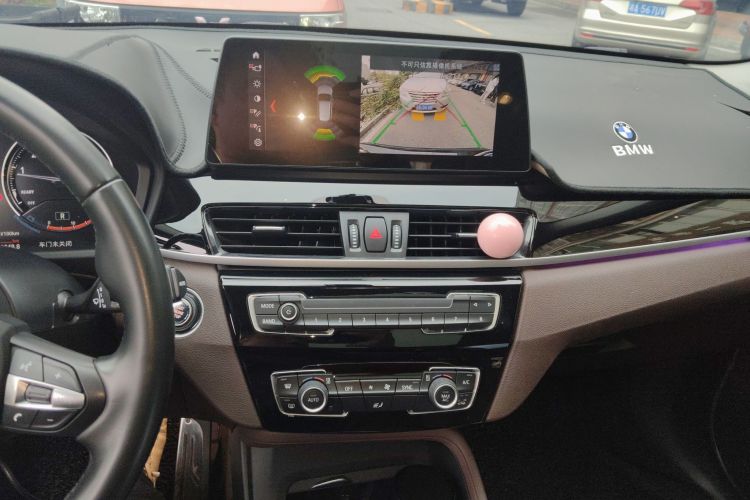 宝马X1 2021款 改款 sDrive25Li 领先型局部细节16