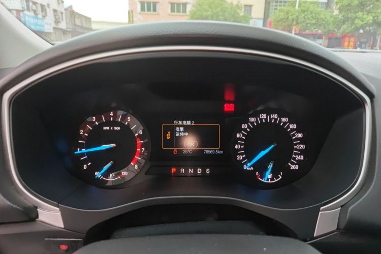 福特 蒙迪欧 2013款 1.5L GTDi180时尚型中控内饰14