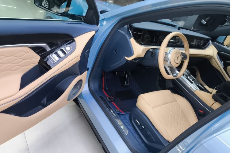 岚图汽车 岚图FREE 2021款 四驱标准增程专属豪华套装中控内饰20