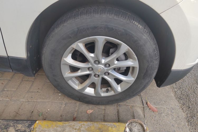 雪佛兰 探界者 2018款 535T 自动驰界版车身外观10