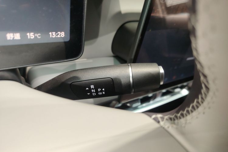 零跑汽车 零跑B10 2025款 510激光雷达版局部细节18