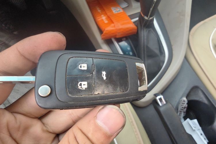 别克 英朗 2019款 15T 双离合进取型 国VI中控内饰7001