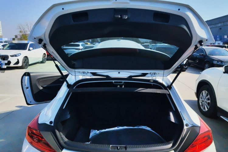 大众 尚酷 2015款 1.4TSI 风尚版机舱底盘23