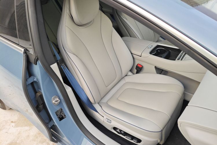 鸿蒙智行 智界S7 2024款 Pro 后驱长航版局部细节41