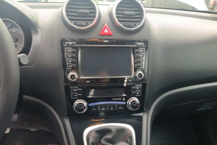 哈弗H6 2015款 升级版 1.5T 手动两驱精英型局部细节16