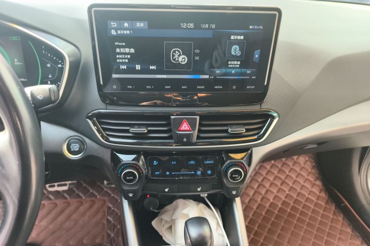 现代 菲斯塔 2019款 280TGDi 智速版 国V中控内饰16