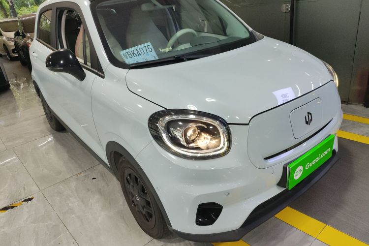 零跑汽车 零跑T03 2023款 403智享版车身外观3