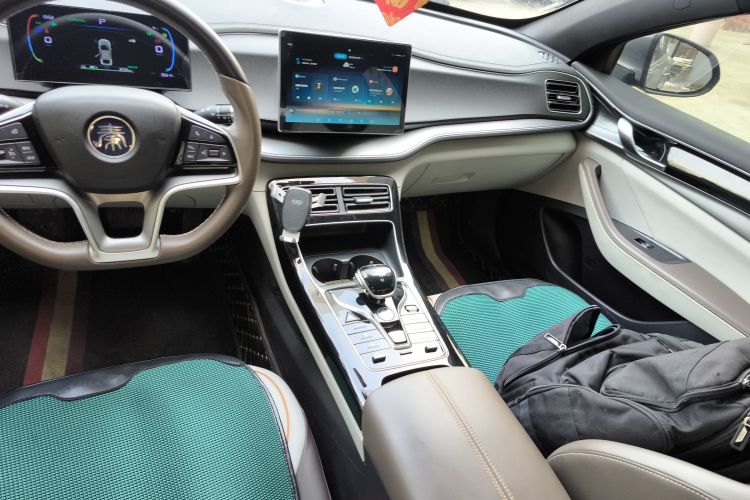 比亚迪 秦PLUS 2024款 荣耀版 EV 510KM领先型局部细节18