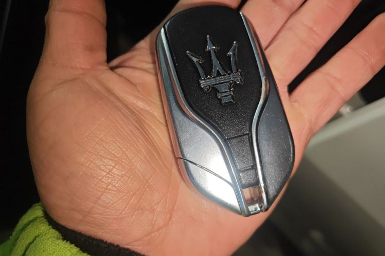 玛莎拉蒂 Ghibli 2014款 3.0T 标准版中控内饰11