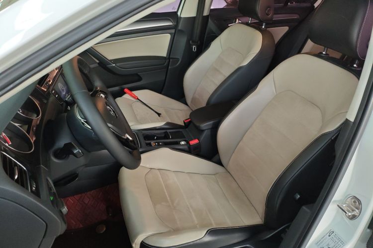 大众 高尔夫 2017款 230TSI 自动豪华百万辆纪念版中控内饰19