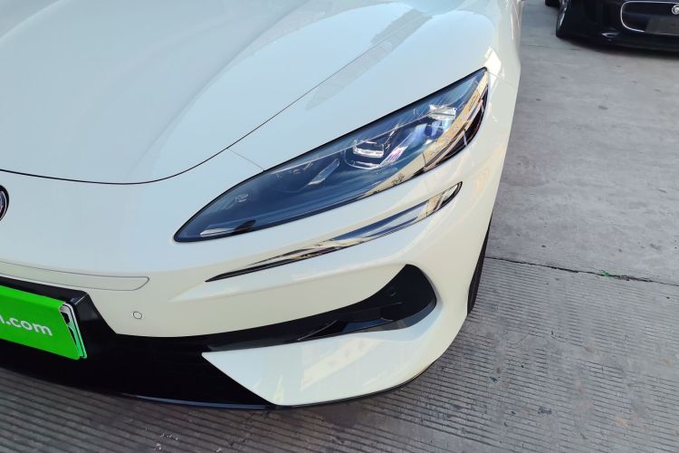 腾势Z9GT 2024款 1100四驱Max版局部细节36