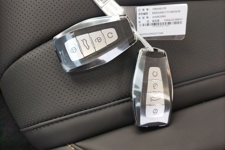 吉利汽车 星越L 2024款 2.0TD DCT EVO两驱长风版中控内饰11