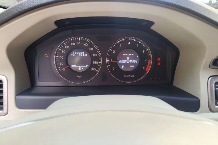 沃尔沃S80L 2009款 2.5T 智尊版中控内饰14