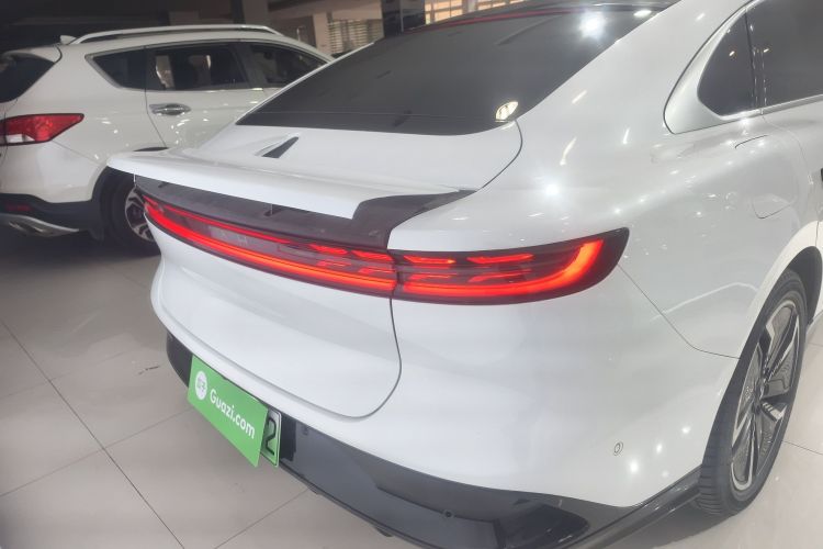 岚图汽车 岚图追光 2023款 四驱旗舰版车身外观6