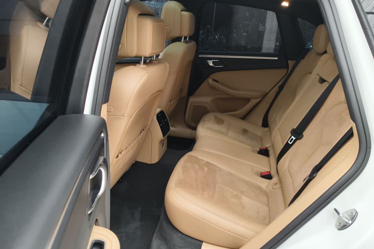 保时捷 2017款  Macan 2.0T中控内饰21