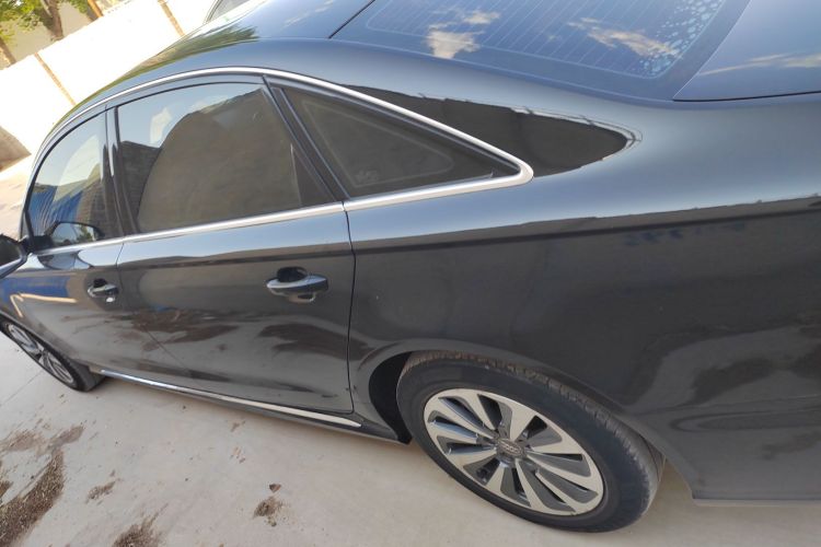 奥迪A6L 2016款 30 FSI 舒适型车身外观4