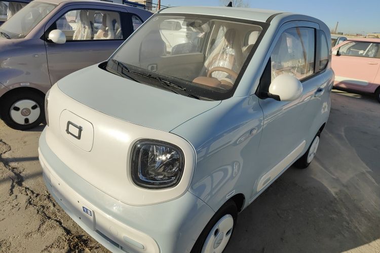 奔腾小马 2026款 222km 萌趣马 Plus车身外观1