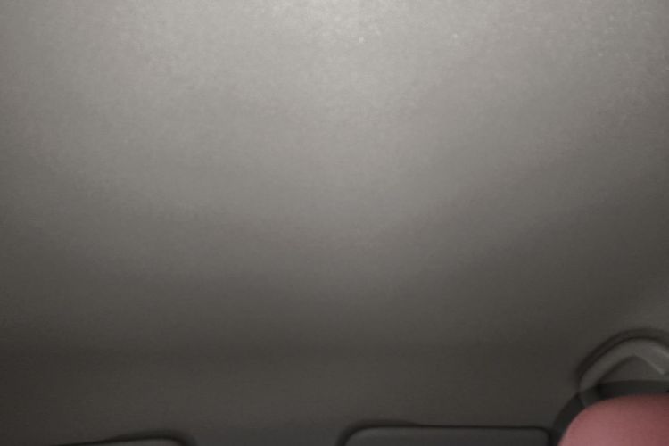 哪吒汽车 哪吒V 2021款 魔女版中控内饰22