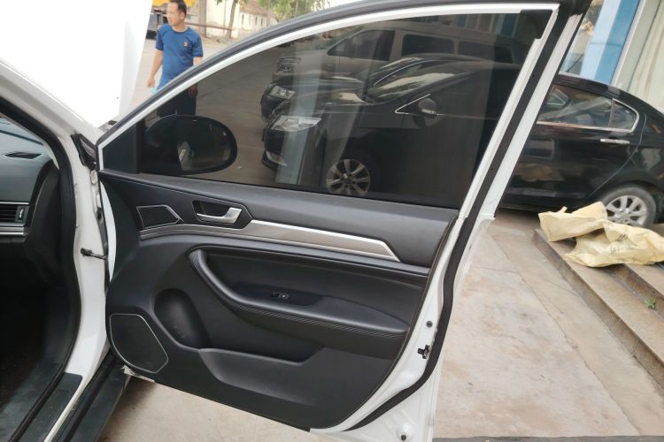 哈弗H6 2019款 运动版 1.5T 自动两驱精英型 国VI中控内饰7005